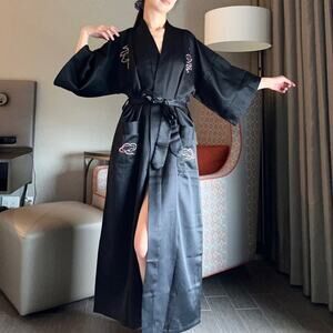 NWT Vintage Embroidered Dragon Black Silky Satin Kimono By Flying Bird.--BA7